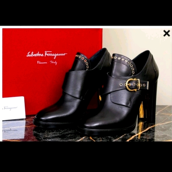 SALVATORE FERRAGAMO NEVERS BOOTS 10M - Picture 1 of 15